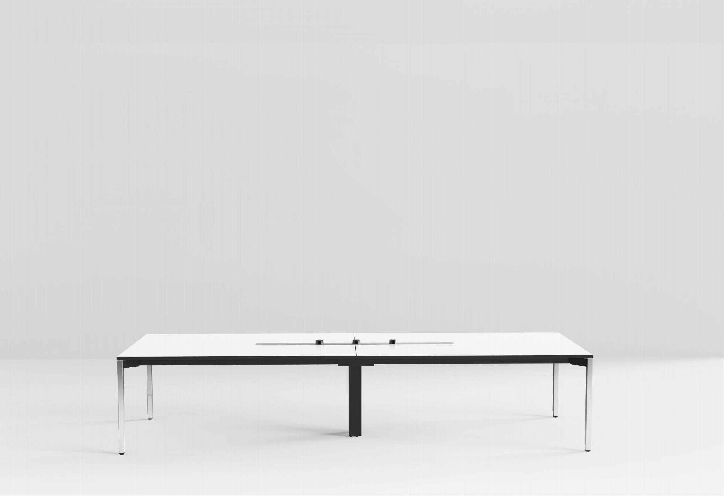 Aumente la productividad con nuestras modernas soluciones de escritorio.