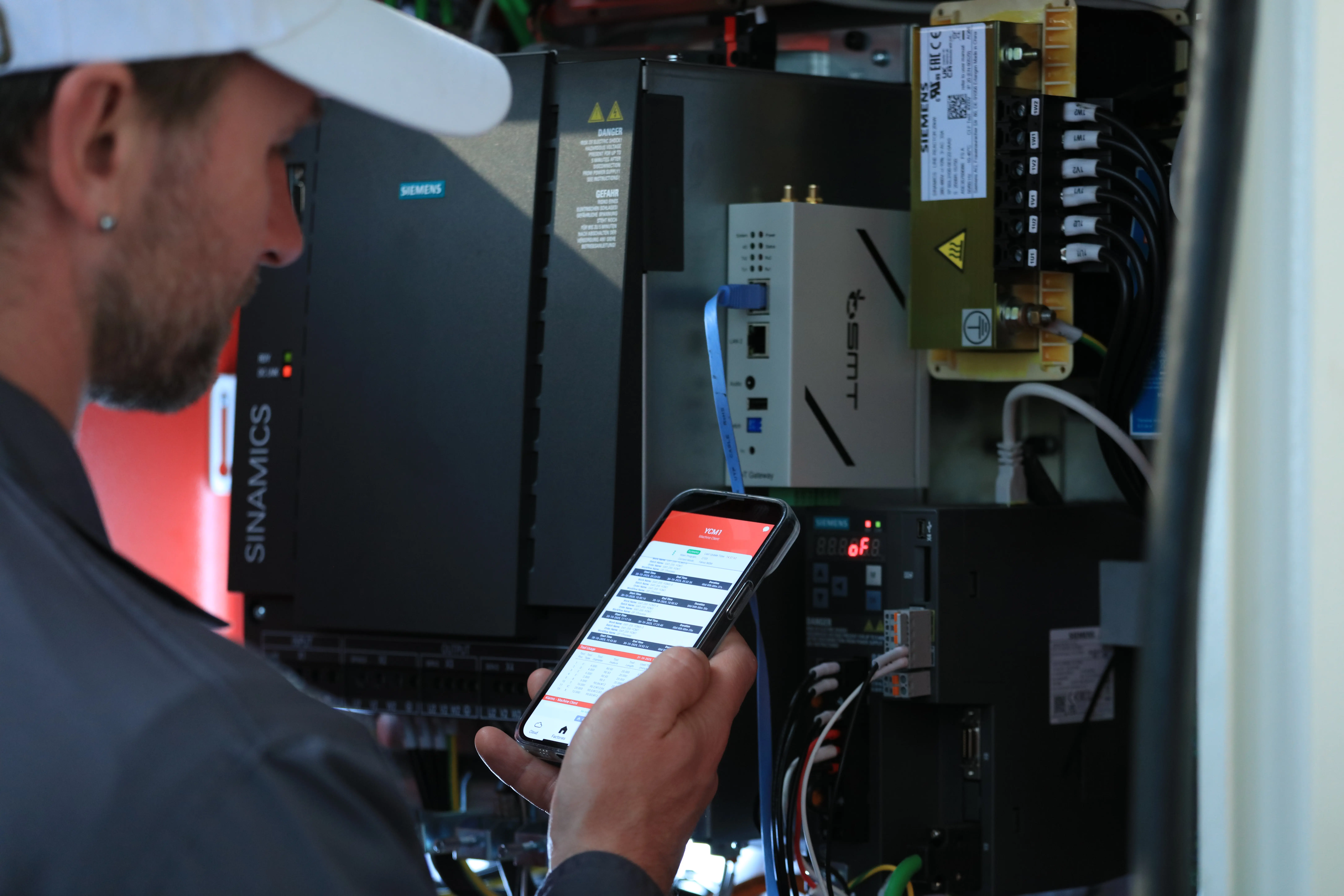 SmartBox Data Collector enables machine tool-level monitoring